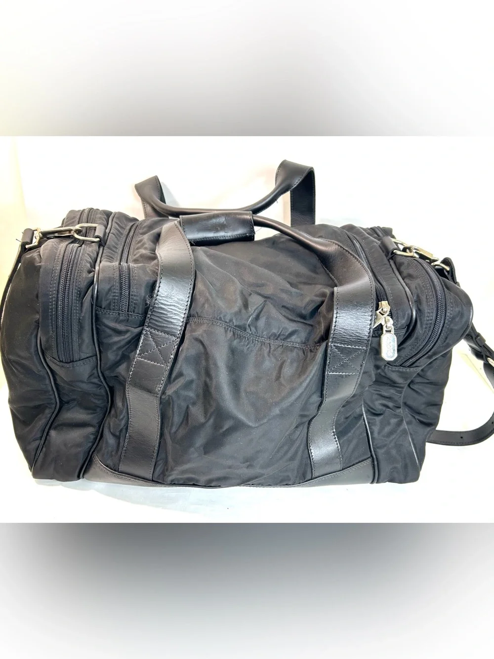 Vintage ROOTS Canada Black Leather Nylon Gym Duffle Travel Bag 20”x12”x10”